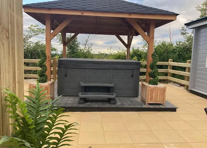 Hilltop Hideaway * ドネゴール